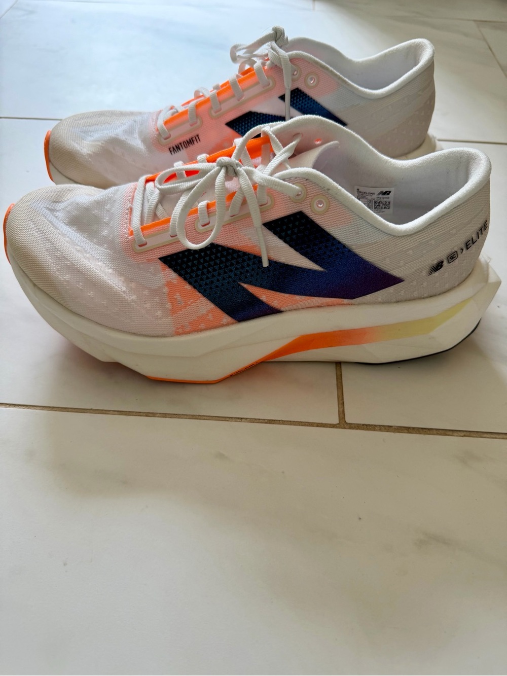 New Balance fuel cell elite